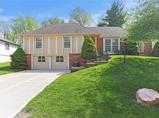 4901 NW 80th St, Kansas City, MO 64151