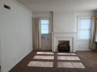 209 Park Dr N APT 3, Great Falls, MT 59401