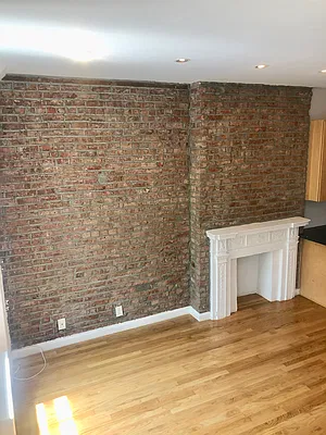 Rented by Newcastle Realty Services | media 16