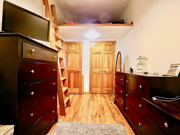 130 W 74th St #2A — Photo 8