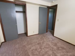 740 Hawthorne Ave #D1, Crete, NE 68333