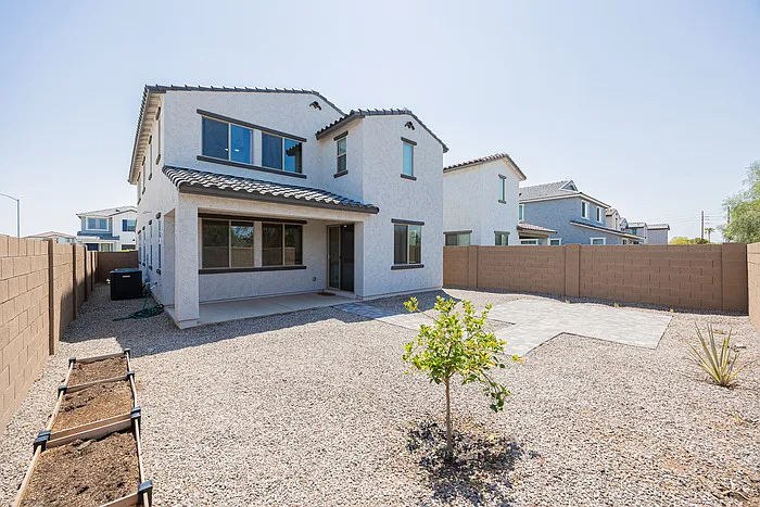 7412 W Gardenia Ave — Photo 31