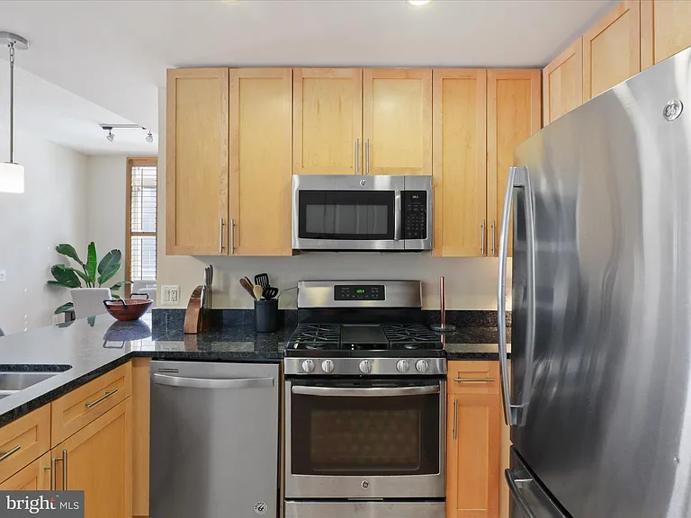 820 N Pollard St #511 — Photo 19