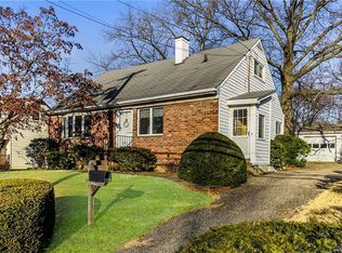 180 Mountaindale Rd, Yonkers, NY 10710