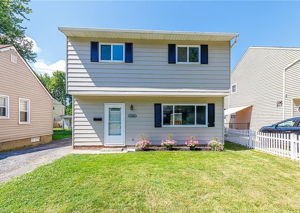 1st image of 33866 Beach Park Ave