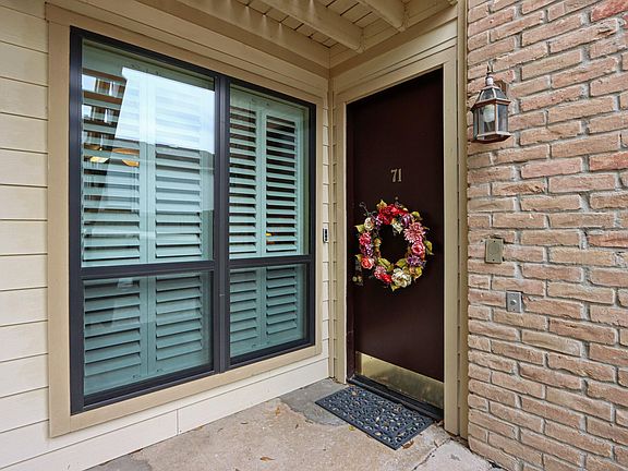 4th image of 1881 Bering Dr APT 71