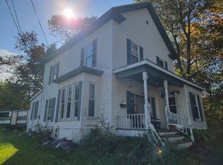 100 Barker St, Calais, ME 04619