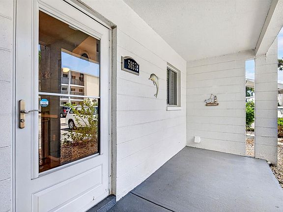 3rd image of 5853 PALM LANE #B7