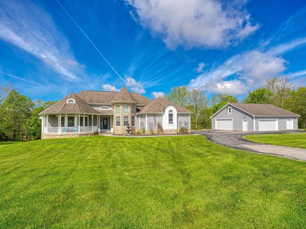 2051 River Rd, Delaware, OH 43015