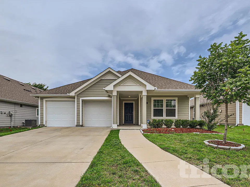 126 Spring Creek Ln