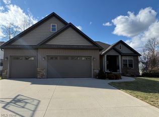 4472 Broadley Cir, Uniontown, OH