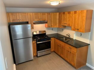 10 Linden Pl #1A, Stamford, CT 06902