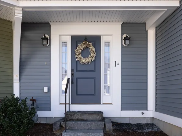 1 Kenmore Court #A, Exeter, NH 03833