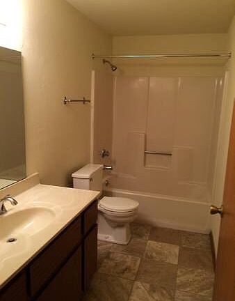 4th image of 1850 Eldorado Dr APT 5