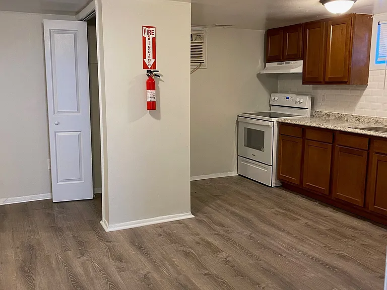 Kitchen_12212023