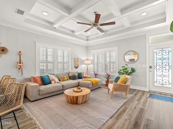 327 Memory Ln, Panama City Beach, FL 32413