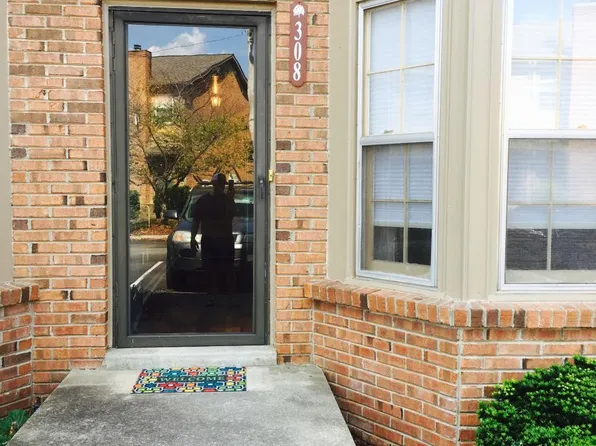 308 Hickory Pl, Nashville, TN 37214