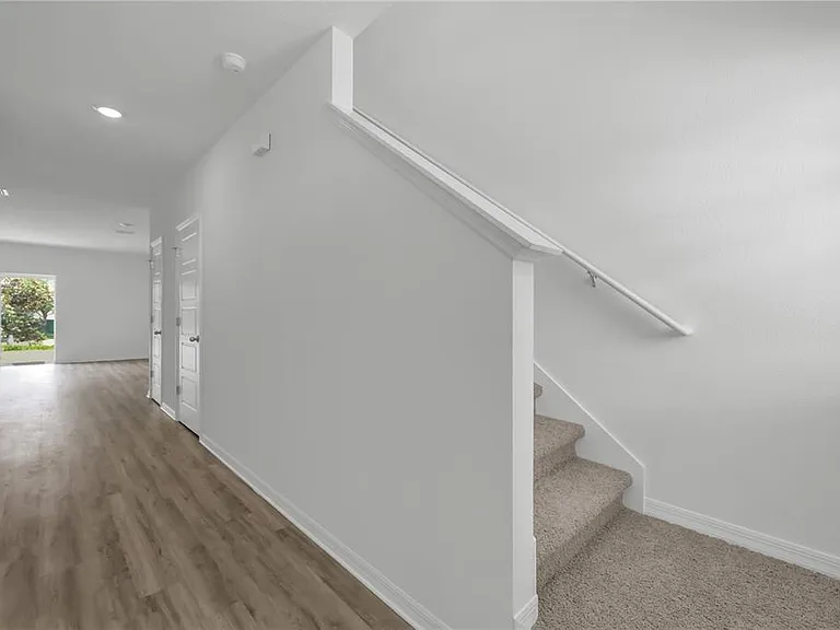 1831 Rock Elm Rd — Photo 18