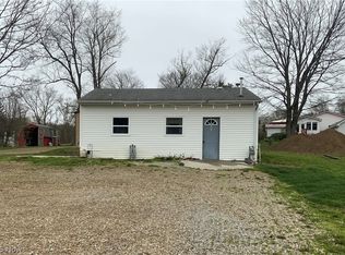 1112 Mick Rd, Wellsville, OH