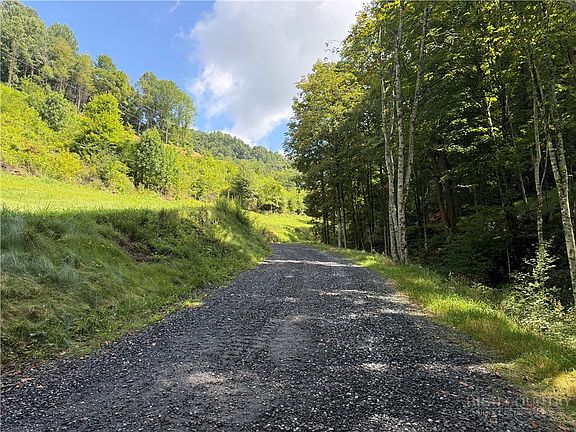 4th image of Lot 3 Horseshoe Trail