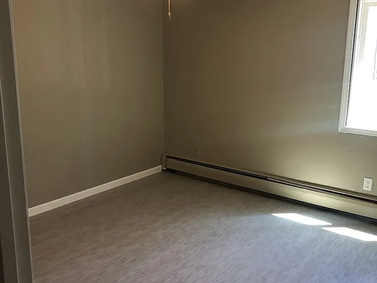 2631 Columbus Ave — Photo 6