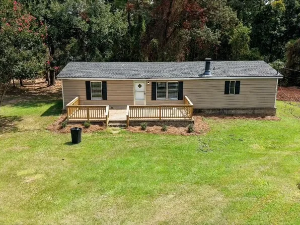 165 Giles Cir, Byron, GA 31008