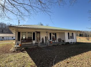 1560 Hurricane Creek Rd, Waynesboro, TN 38485