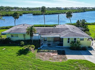 780 Bayview Dr, Nokomis, FL 34275