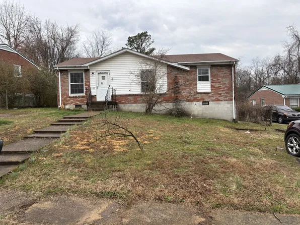 683 Shelton Ct, Clarksville, TN 37040