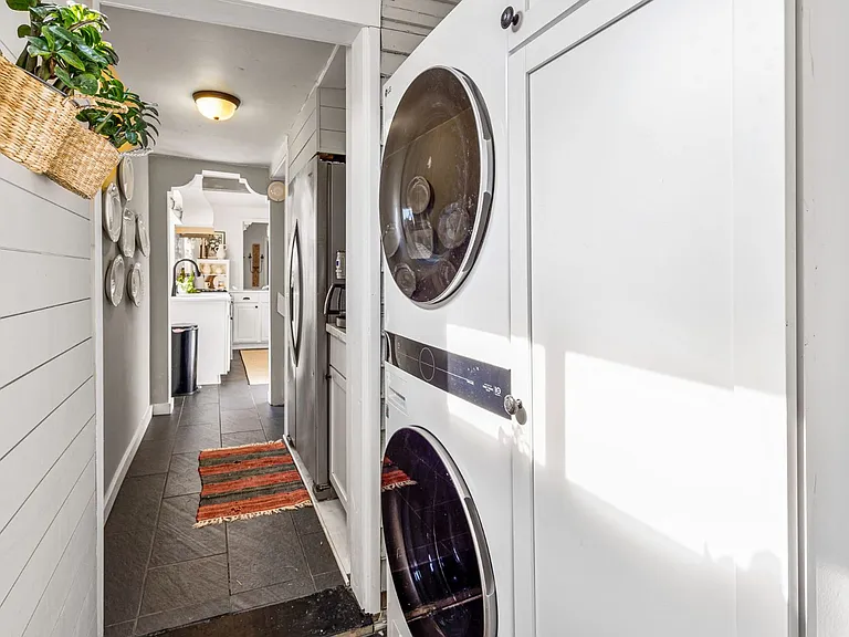 Full laundry