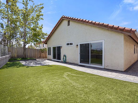 3rd image of 12895 Amaranth St