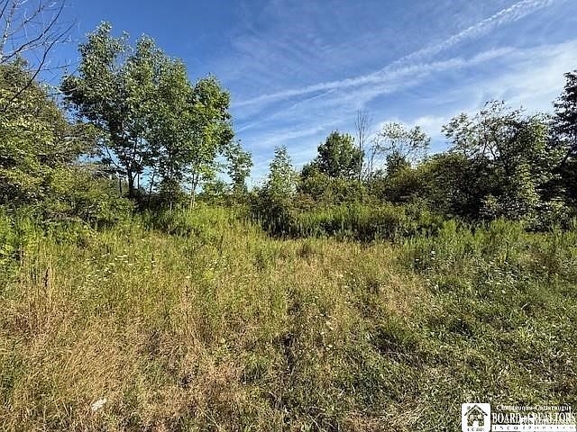2nd image of W Oak Hill Rd #43