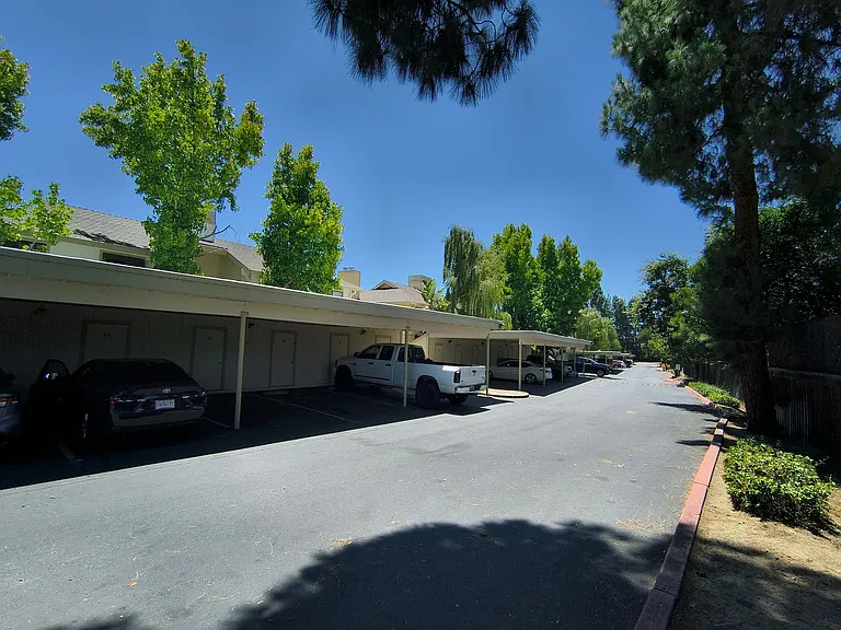 2827 Monument Blvd #24 — Photo 5