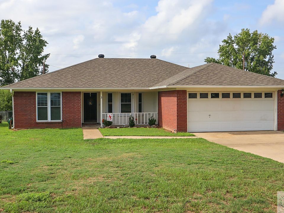 1st image of 3 S Gibson Ln