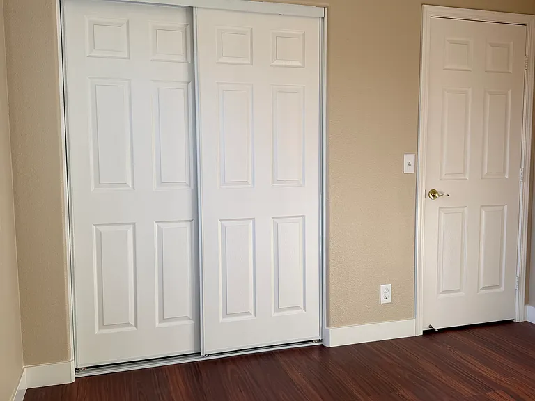 8922 Del Rio Cir — Photo 43