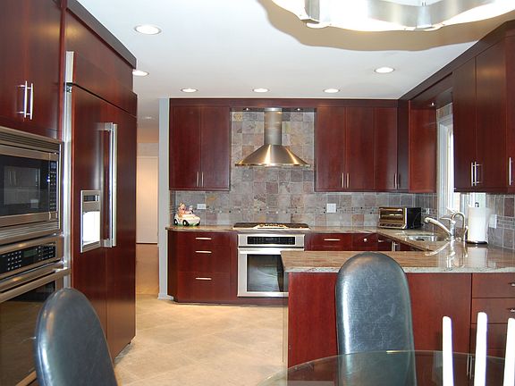 5th image of 4211 Terri Lyn Ln