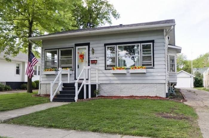1103 W. Vine