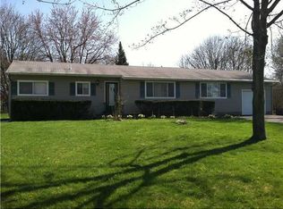 188 Amsden Dr, Rochester, NY 14623