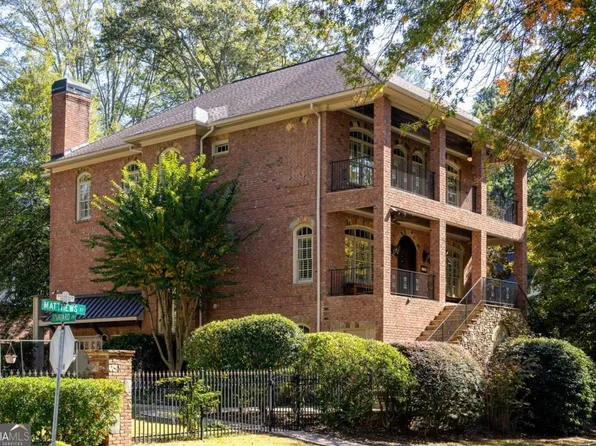 1197 Standard Dr, Atlanta, GA 30319