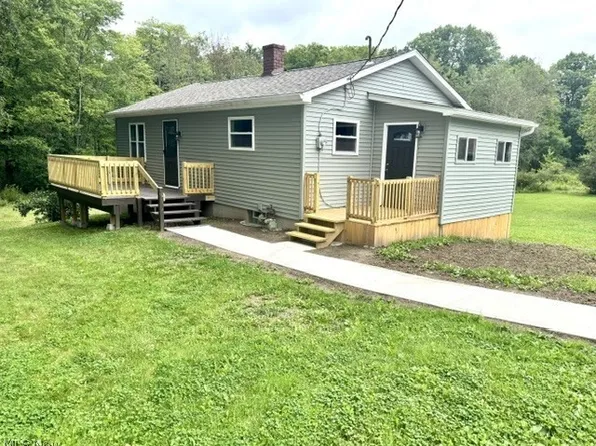 1116 Haynie Ln, Vienna, OH 44473