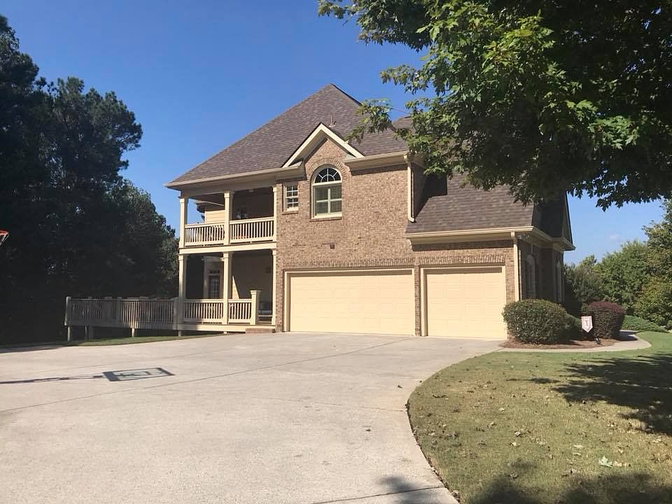2nd image of 107 Fairway Overlook Dr
