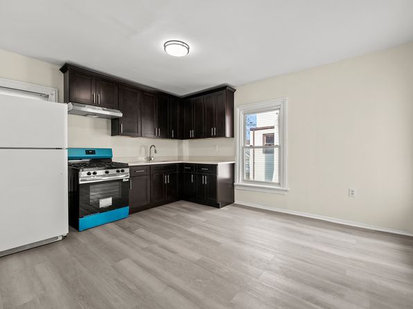 11 Lafayette Pl Floor 2
