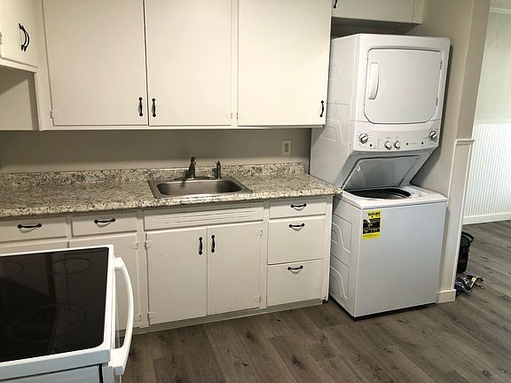 4th image of 1332-1336 NE Del Norte Ave #573232FEA