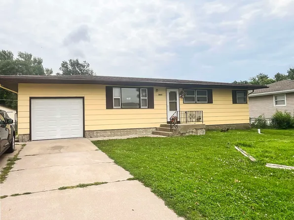 2853 39th Ave, Columbus, NE 68601