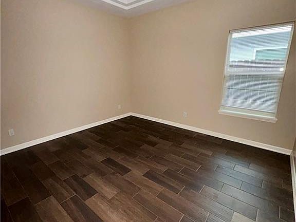 3rd image of 2004 W Taft St APT 2