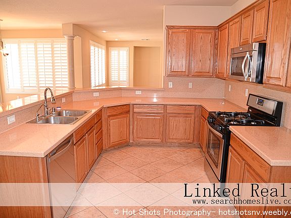 4th image of 4620 Denaro Dr