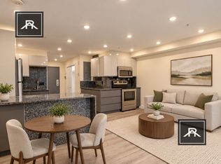 1028 Commonwealth Ave #206, Boston, MA 02215