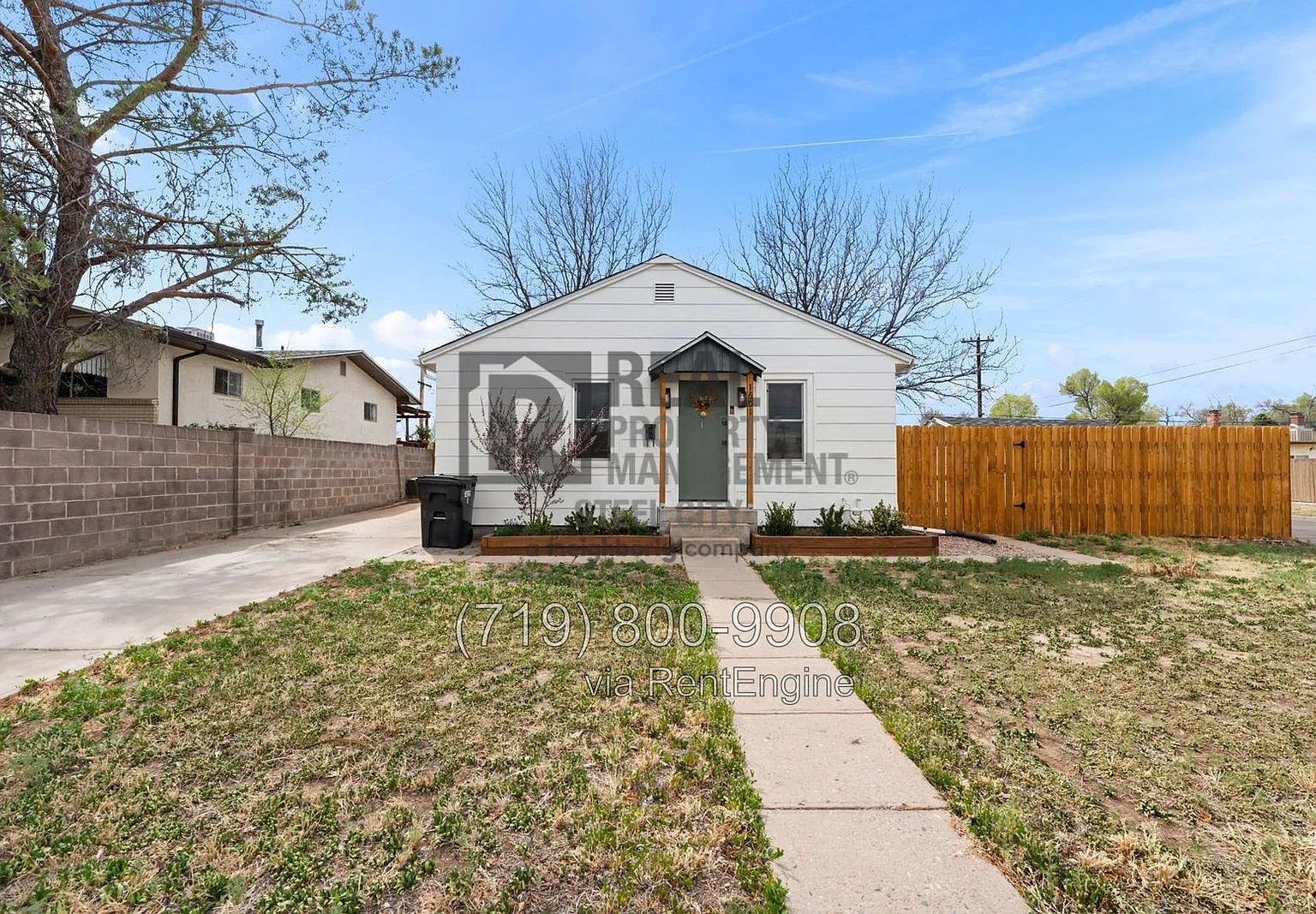 2 bed, 1.0 bath, 576 sqft, $1,250 — Photo 1