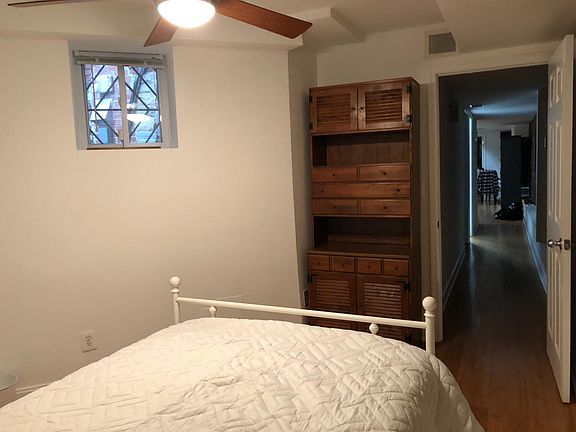 Back Bedroom2