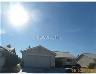 1st image of 423 Yarnell Dr